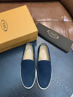 Tods men’s loafers