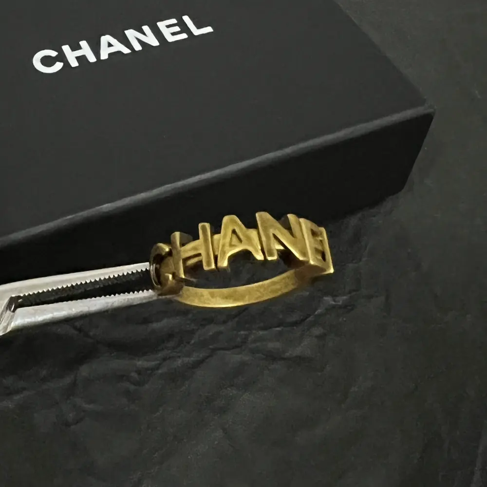 Chanel vintage ring
