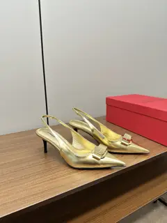 Salvatore Ferragamo Ferragamo Classic Butterfly Sandals