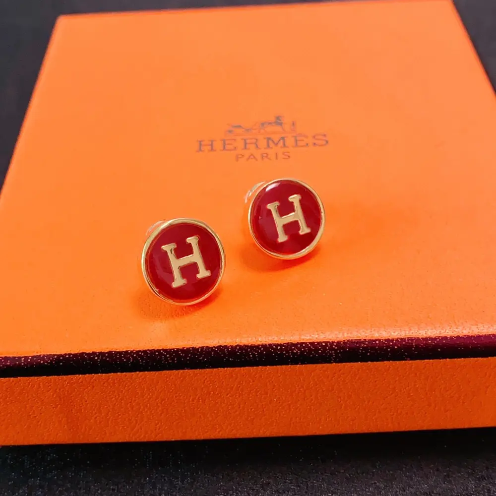 Hermes H letter red small earrings Spring