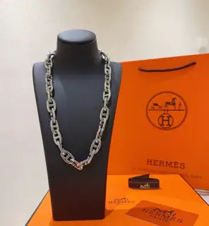 Hermès necklace New product launch HERMES must-have pig nose series jewelry High-end