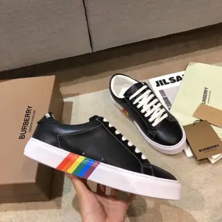 BURBERRY sneakers
