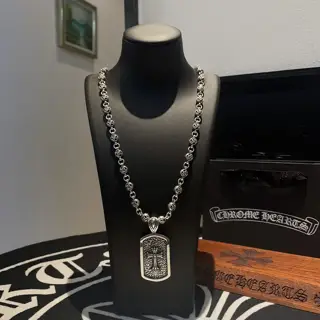 Chrome Hearts flower ball necklace