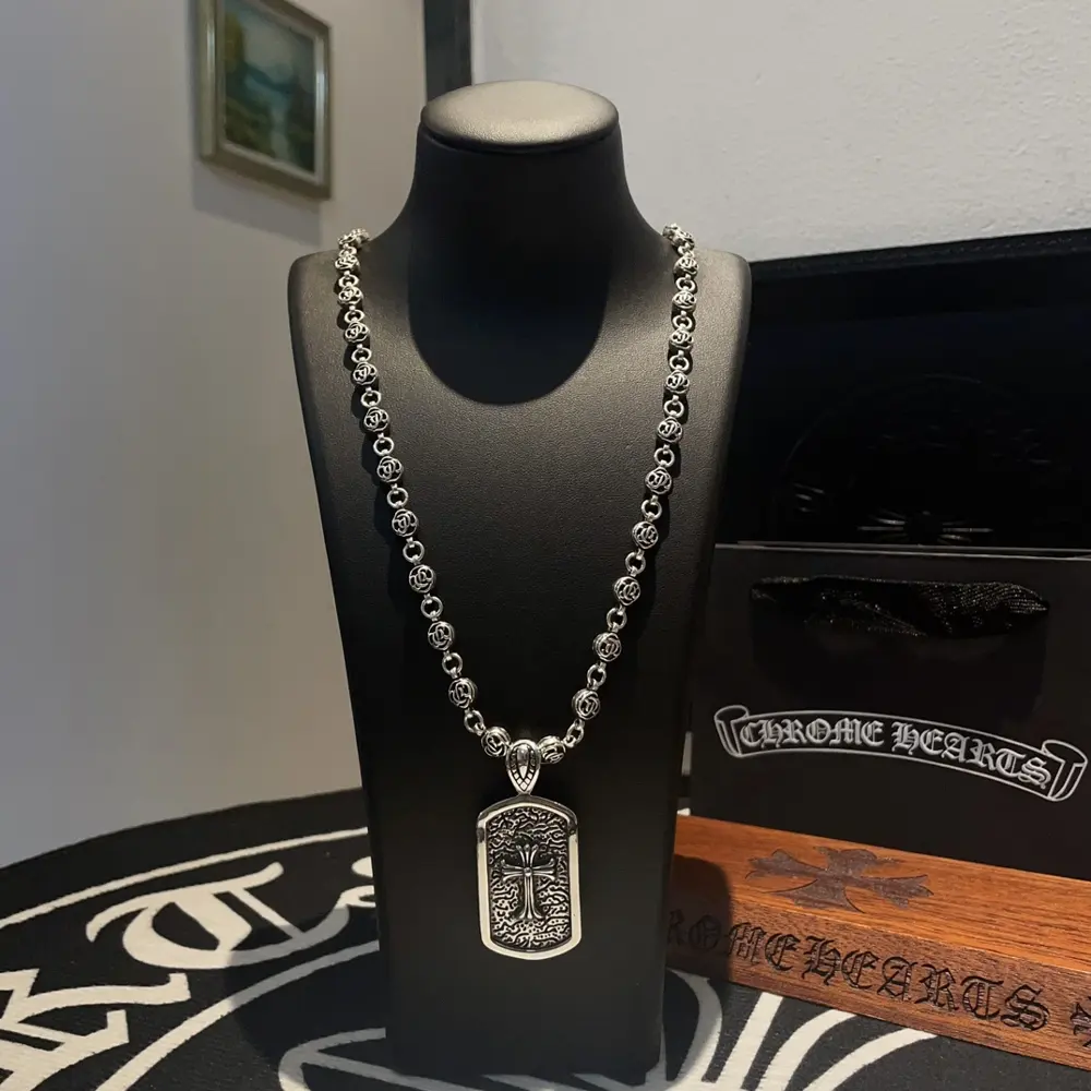 Chrome Hearts flower ball necklace