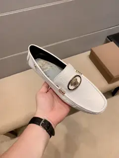 Versace The upper