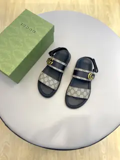 Gucci high-end men’s summer slippers