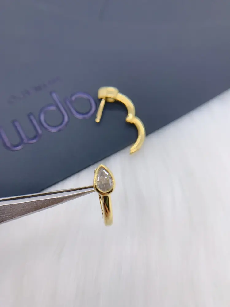 Apm monaco new pear-shaped water drop bar earrings