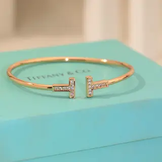 Tiffany double T bracelet
