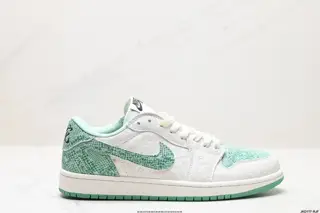 Nike Air Jordan 1 Low Sneakers HF3144-100