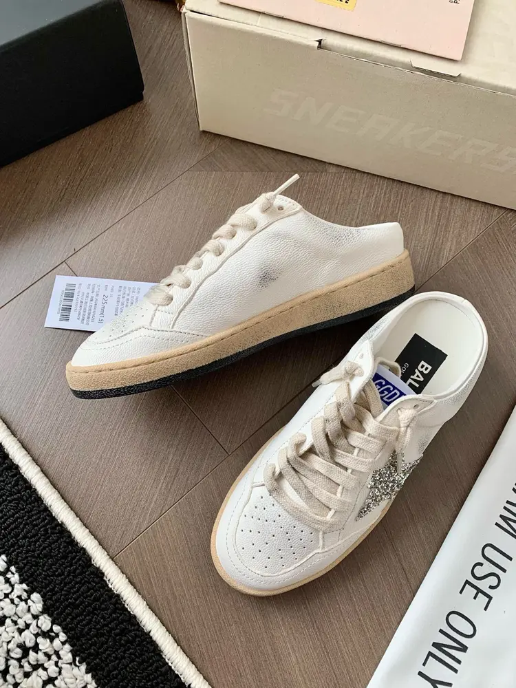 Golden Goose DSNERKERS series~~Hot enough to wear white shoes