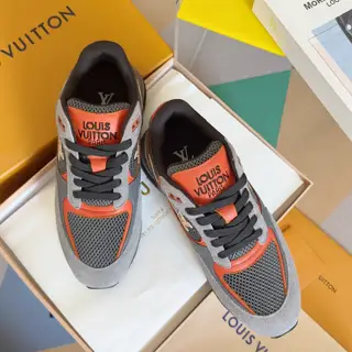 Louis Vuitton Casual Sneakers