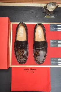 Salvatore Ferragamo Ferragamo classic formal leather shoes