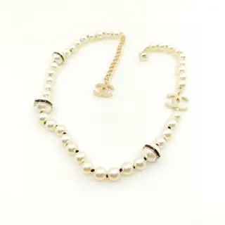 Chanel pearl necklace
