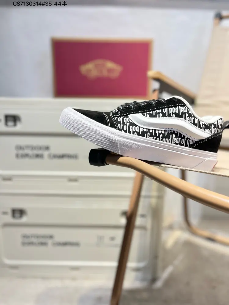 Vans low-top retro vulcanized casual sports sneakers