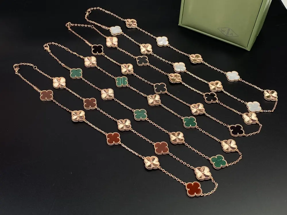 Van Cleef & Arpels Four-leaf Clover Ten-Flower Necklace