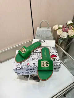 Dolce & Gabbana slippers