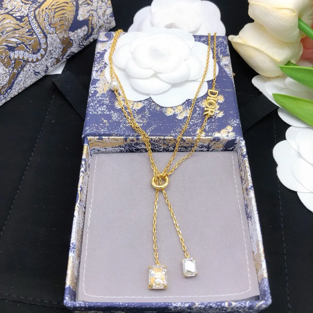 Dior original new product DIOR tassel crystal star necklace high-end quality