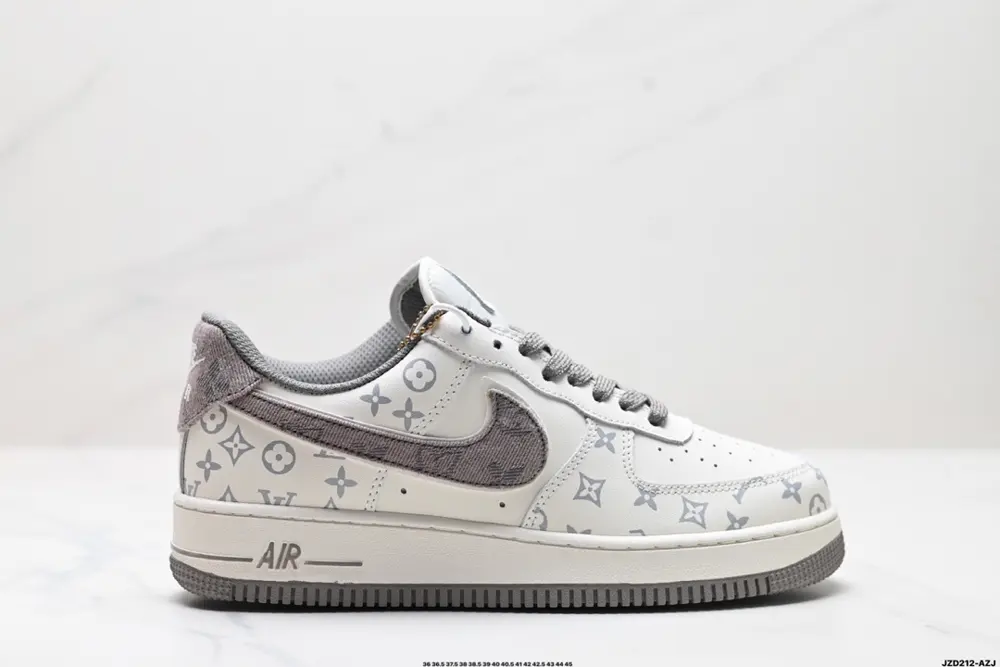 Nike AIR FORCE 1’07 low-top versatile casual sports sneakers. Soft and elastic cushioning CW2288-111