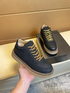 UGG modern sports shoes