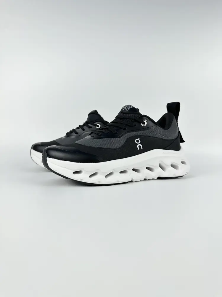 Loewe x on cioudtilt2.0 running shoes