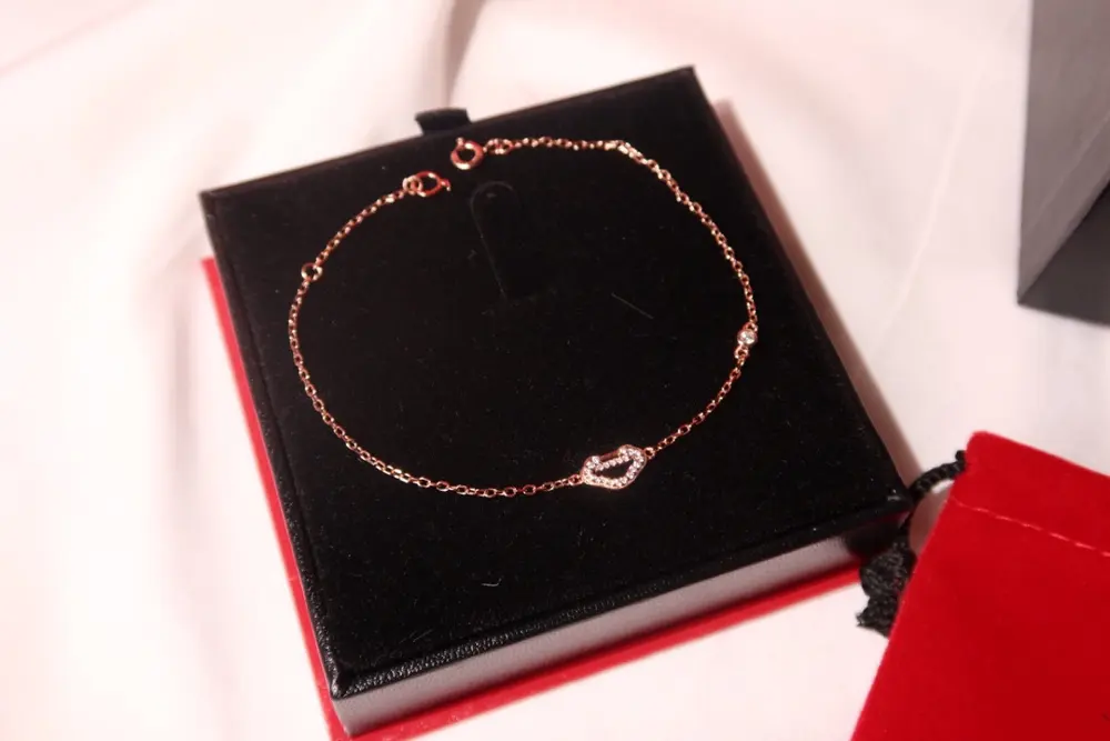 Qeelin diamond-studded Ruyi lock bracelet