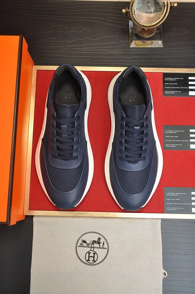 Hermès couple sports shoes