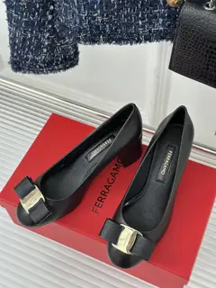 Salvatore Ferragamo new spring and summer hardware buckle kitten heel shoes