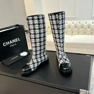 Chanel classic autumn and winter boots