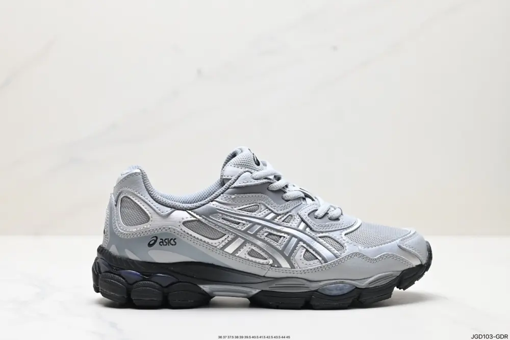 ASICS breathable mesh upper with some synthetic leather material uses the new AHAR+ rubber 1203A372-401