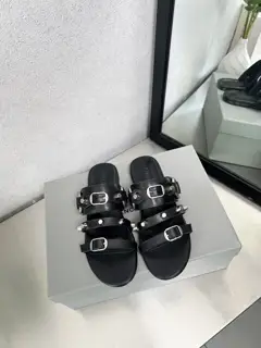 Balenciaga latest series personalized rivet leather outsole