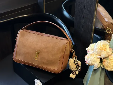 Yves Saint Laurent Hobo