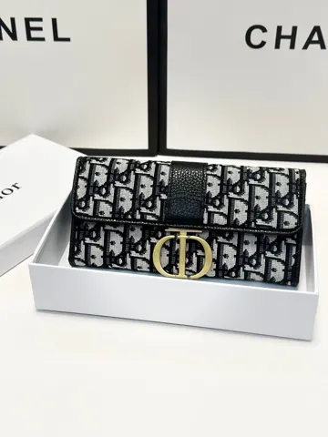 Dior Wallet