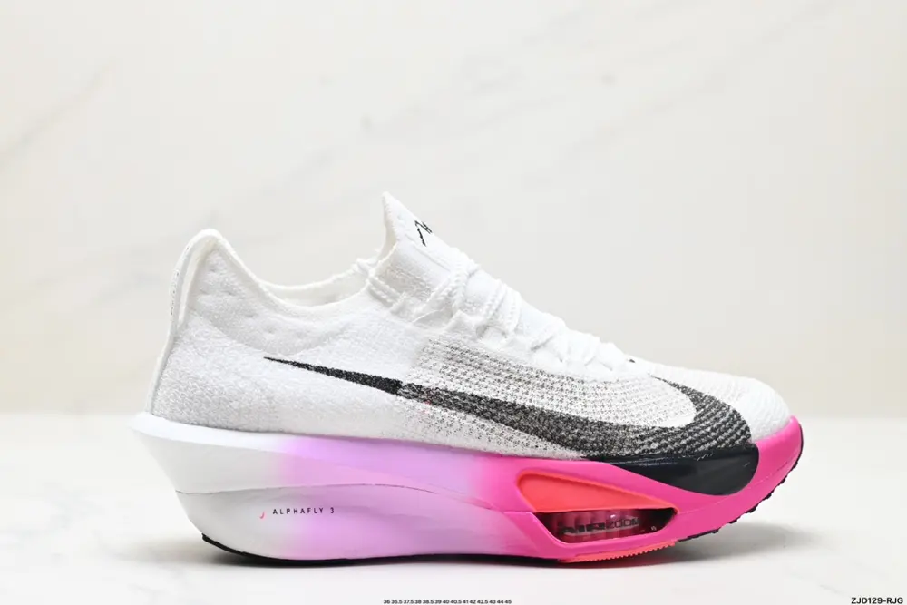 New product release Nike Air Zoom Alphafly NEXT% adopts the design language of the previous FD8311-100