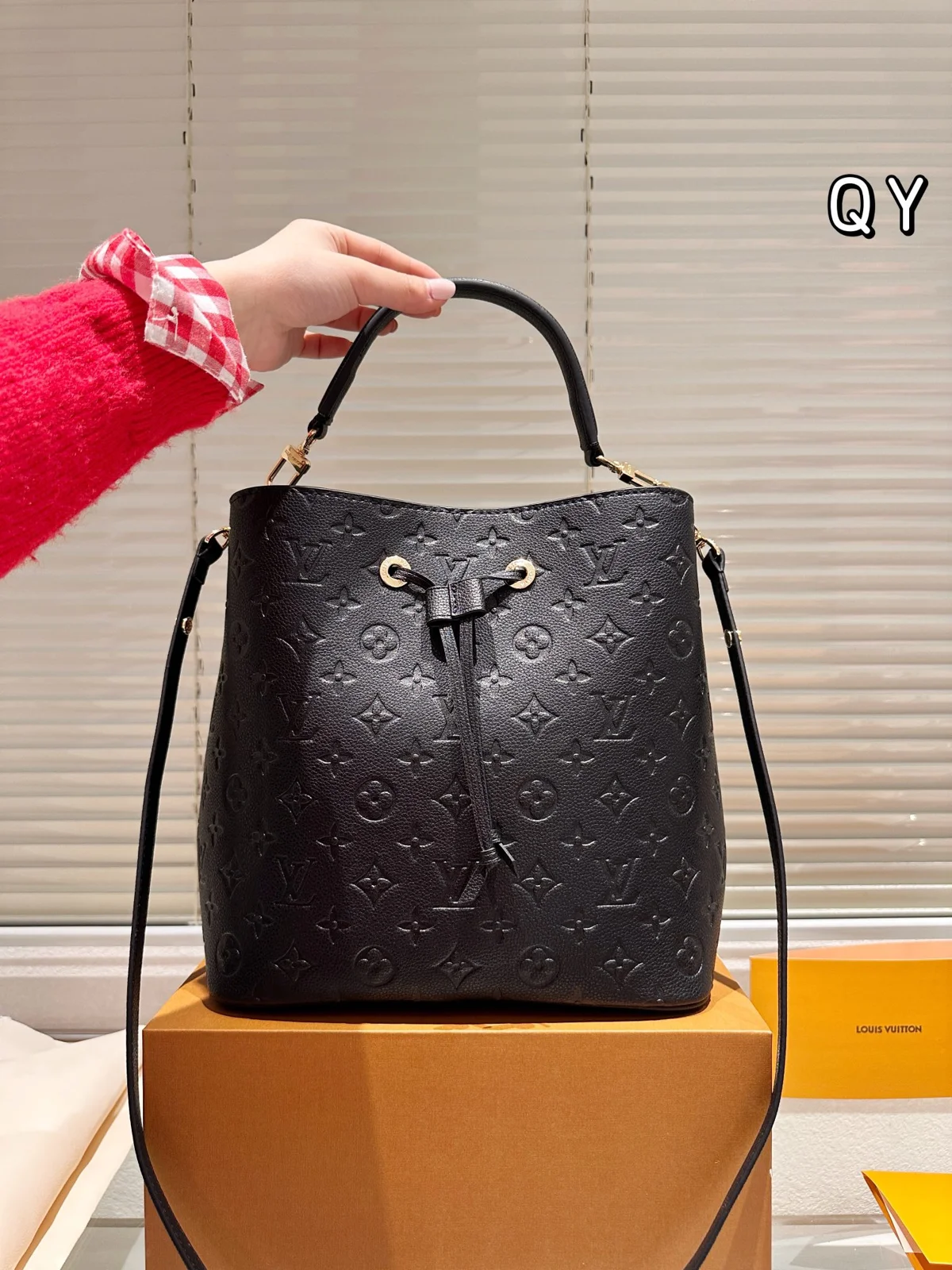 Louis Vuitton Crossbody