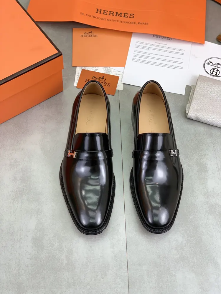 Hermès Formal and Casual Leather Shoes Slip-on Men’s Shoes Series