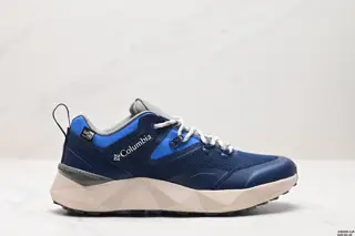 New autumn and winter Columbia men’s outdoor waterproof sports hiking shoes. The entire