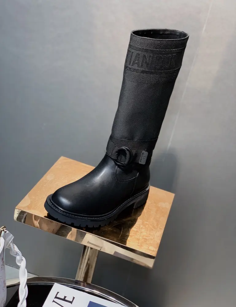 Dior’s latest autumn and winter runway model. Original 1:1. The biggest highlight of this