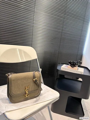 Yves Saint Laurent Bag
