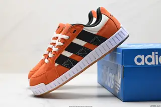Adidas LWST classic sports skateboard shoes for men and women new adidas official clover LF8801