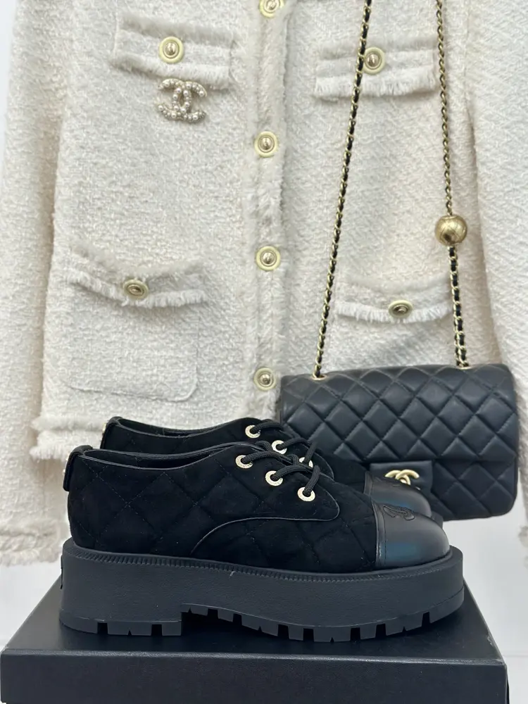 Chanel Double C Thick-soled Diamond-patterned Leather Shoes