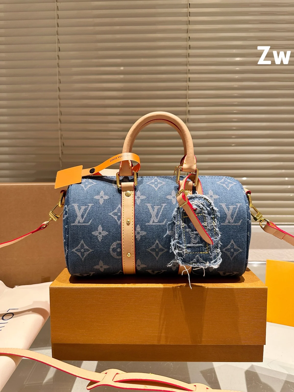 Louis Vuitton Speedy