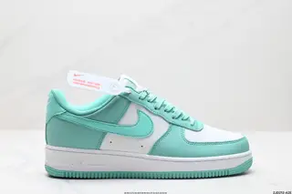 NIKE AIR FORCE 1’07 Sneakers