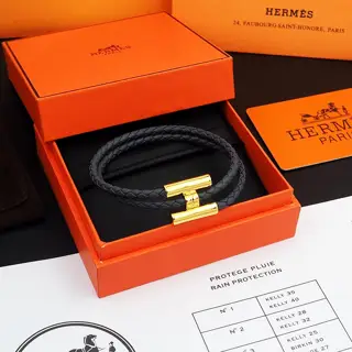 Hermes Men’s double-loop leather bracelet