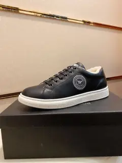Armani uppers