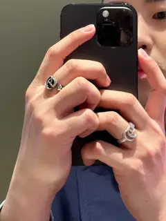 Gucci small key ring