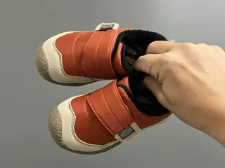 KEEN low-top children’s Velcro cotton shoes