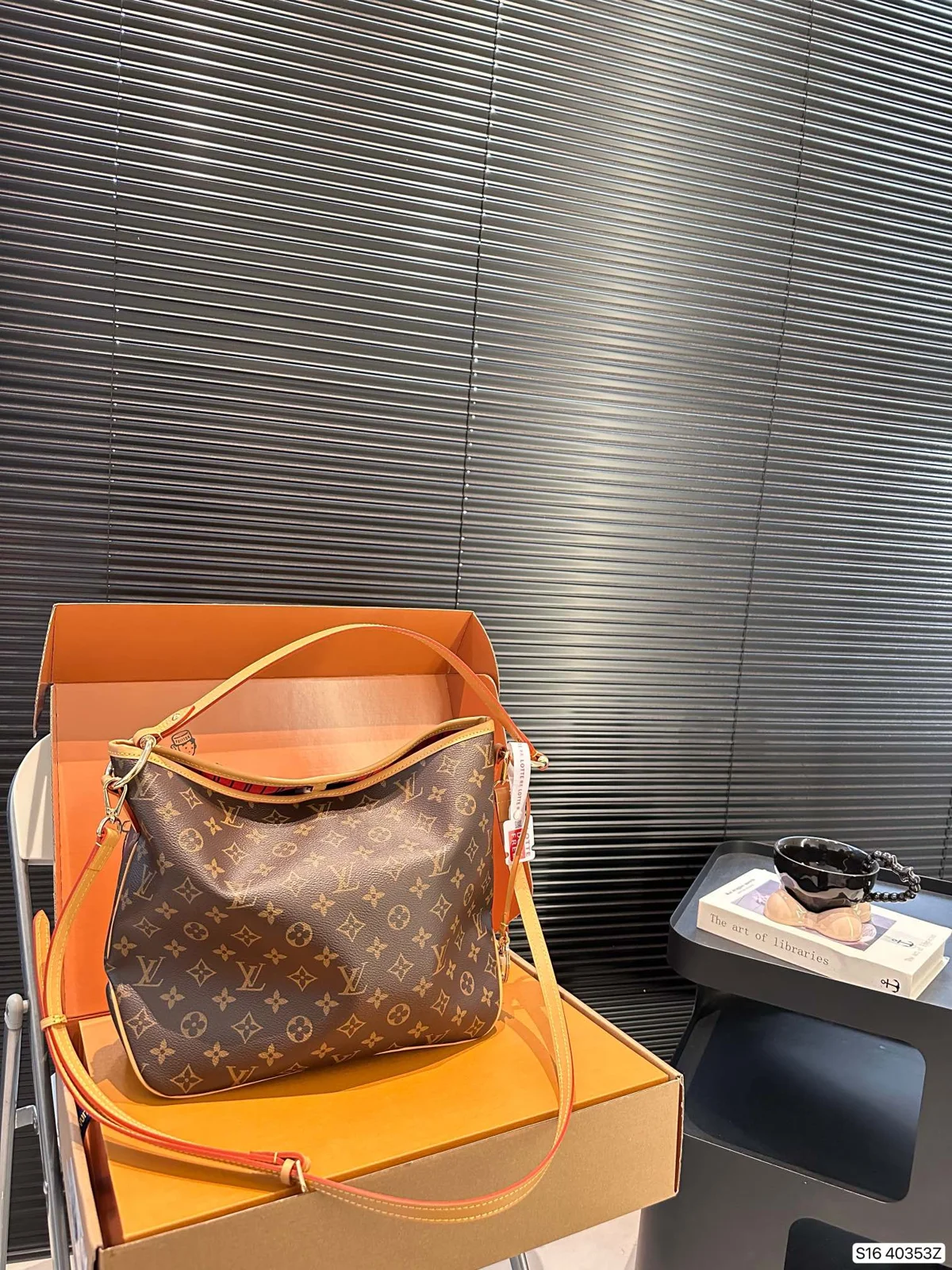 Louis Vuitton Tote