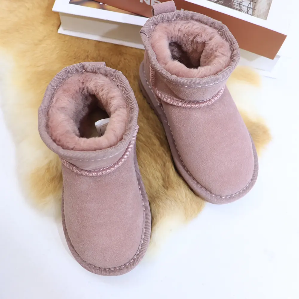 UGG children’s short boots