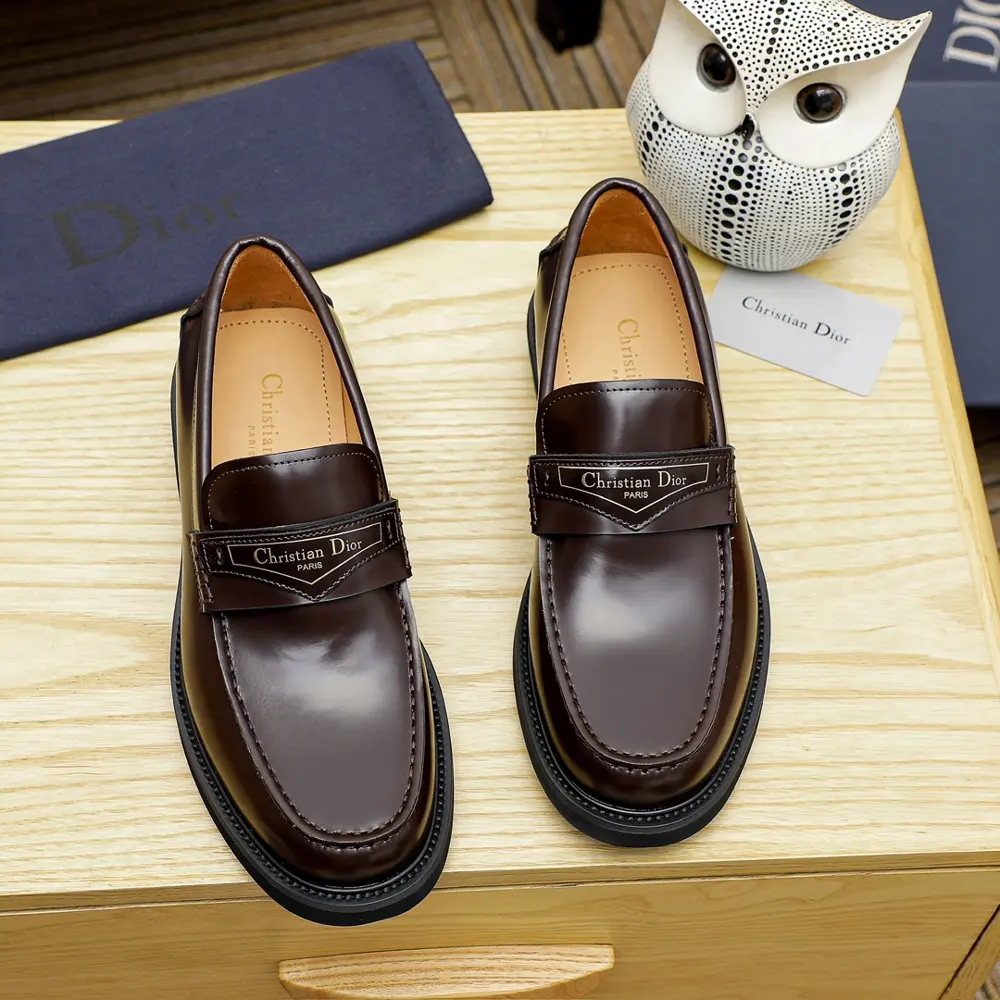 Dior casual men’s shoes are on sale. 1:1 production on the official website. Italian