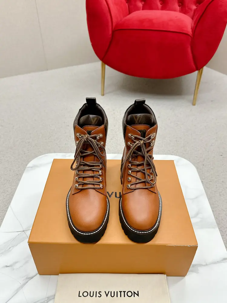 Louis Vuitton Martin boots lace-up ankle boots